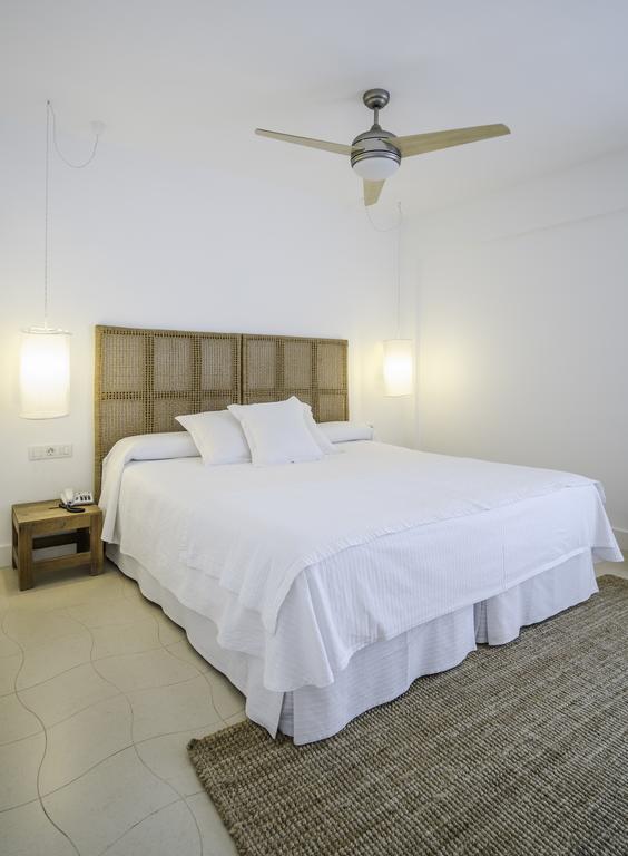 Hotel Es Mares San Francisco Javier 외부 사진